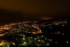 Night image of Icod de Los Vinos